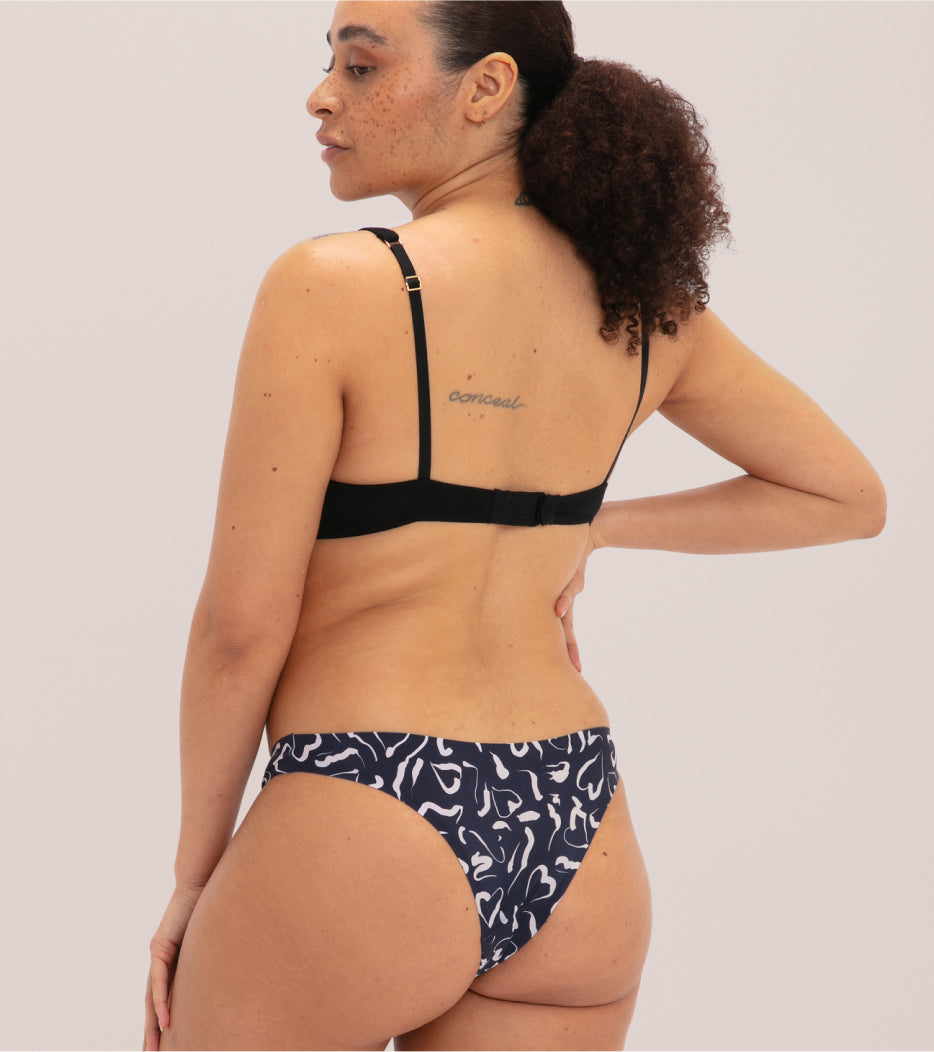 Invisible brazyliany - Recyklingowany nylon - Abstrakcyjny róż